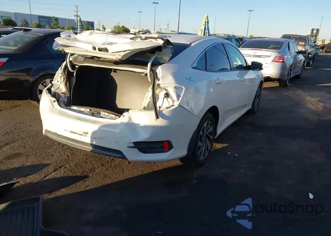 2018 Honda Civic Ex z USA, uszkodzony, nr VIN 2HGFC2F74JH547370